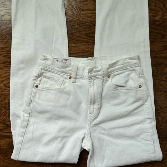 Gap Mid Rise Split-Hem ‘90s Loose Jeans with Washwell - Picture 7 of 10